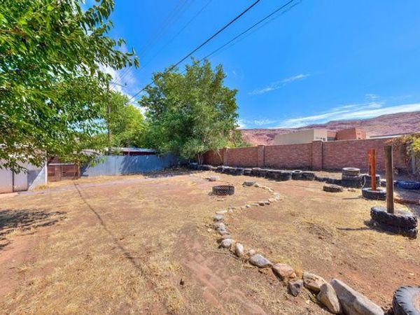 502 N CLIFFVIEW DR , Unit 13, Moab, UT 84532