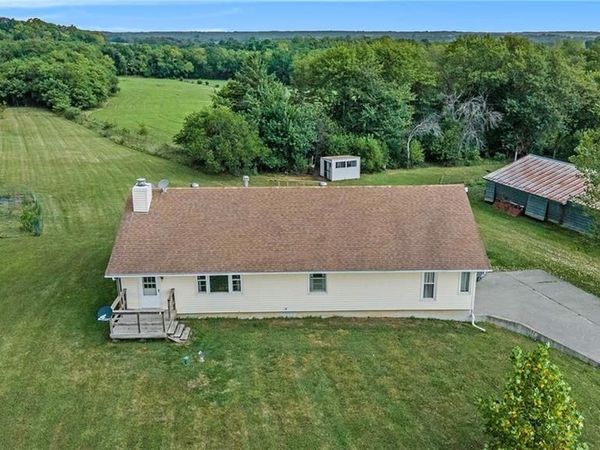 22248 McIntyre Road, Leavenworth, KS 66048