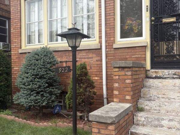 7922 S Morgan Street , Chicago, IL 60620