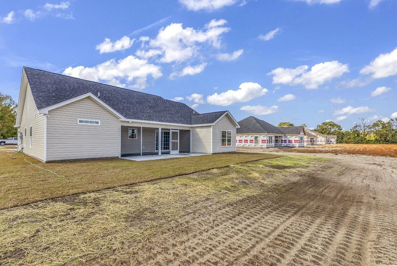 986 Inglewood Dr.  Photo 37
