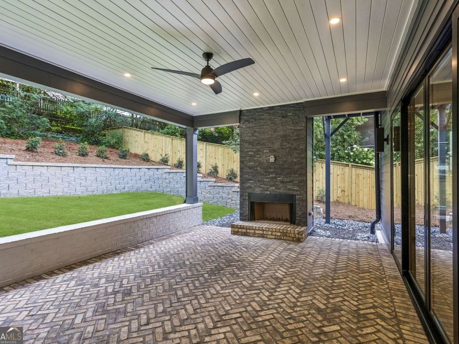 Property Image 32