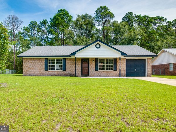 1076 Desert Shield Street, Hinesville, GA 31313