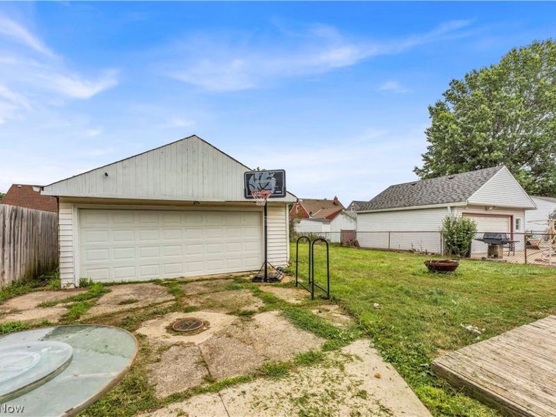 30015 Warren Road, Wickliffe, OH 44092 Photo 22
