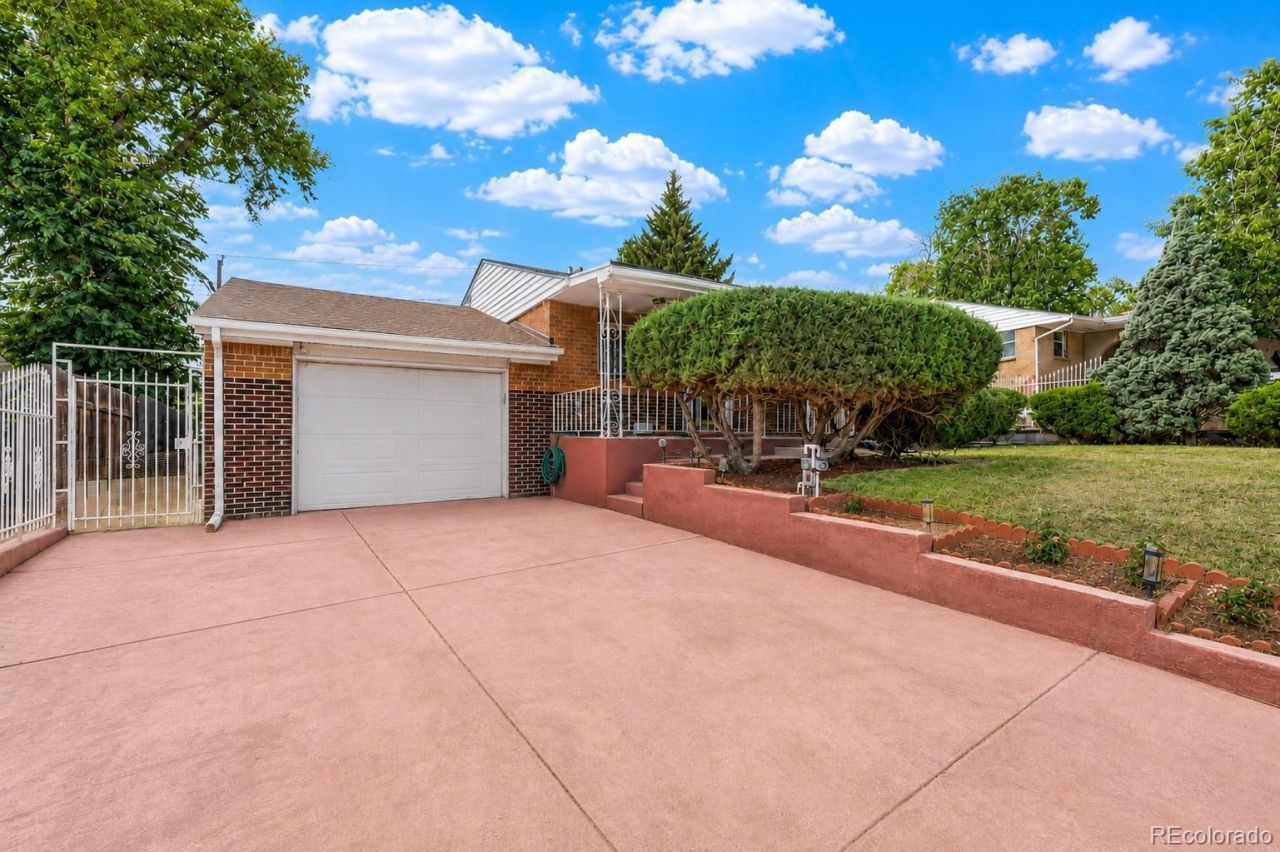 770 Cortez Street, Denver, CO 80221 Main Photo