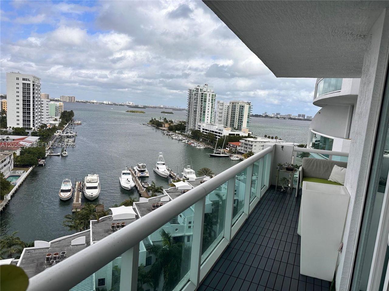 7900 Harbor Island Dr, Unit 1219, North Bay Village, FL 33141 Photo