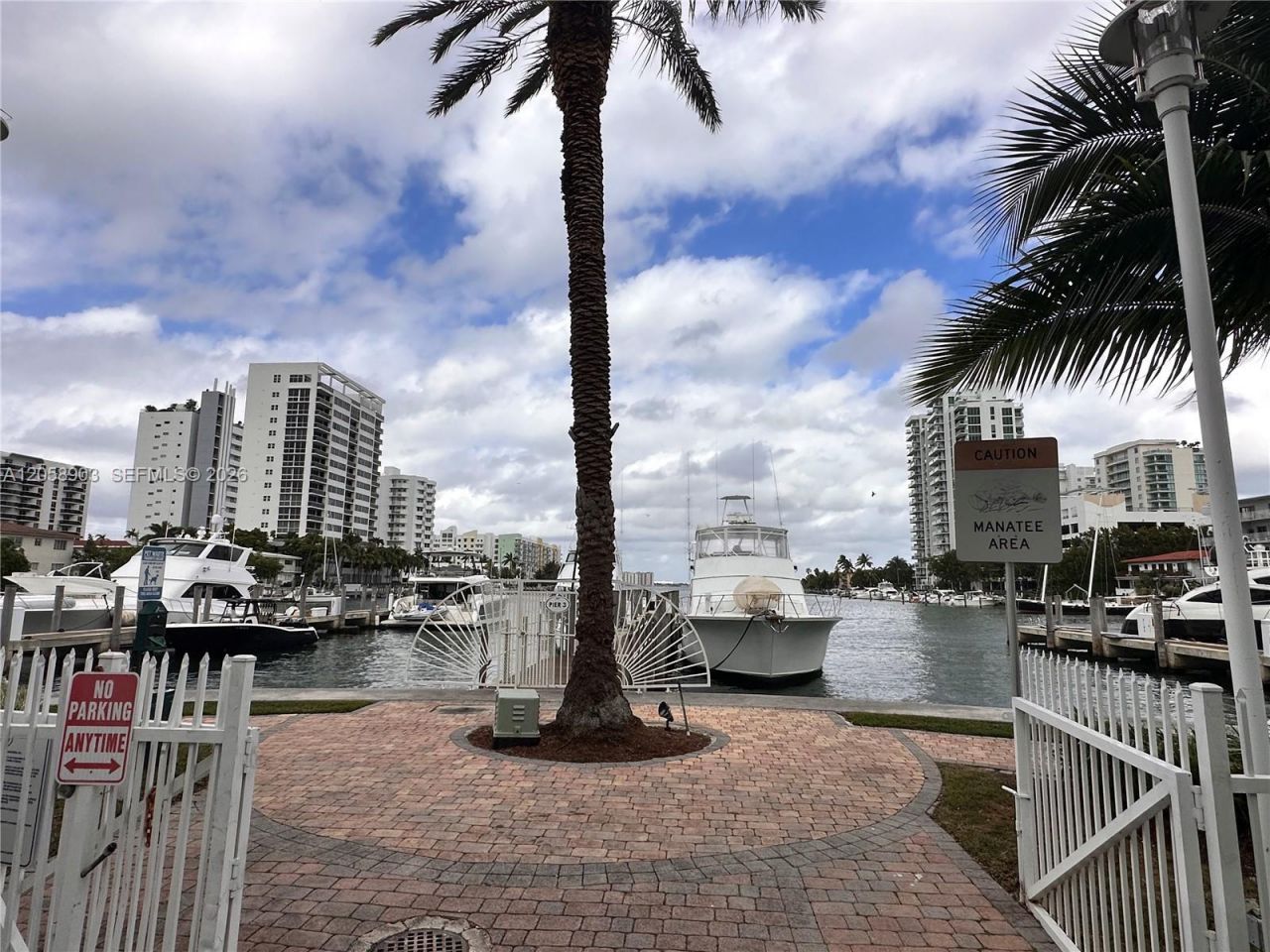 7900 Harbor Island Dr, Unit 1219, North Bay Village, FL 33141 Photo