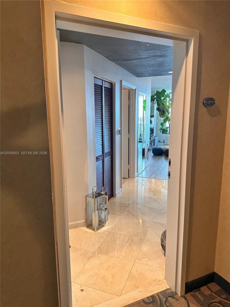 7900 Harbor Island Dr, Unit 1219, North Bay Village, FL 33141 Photo