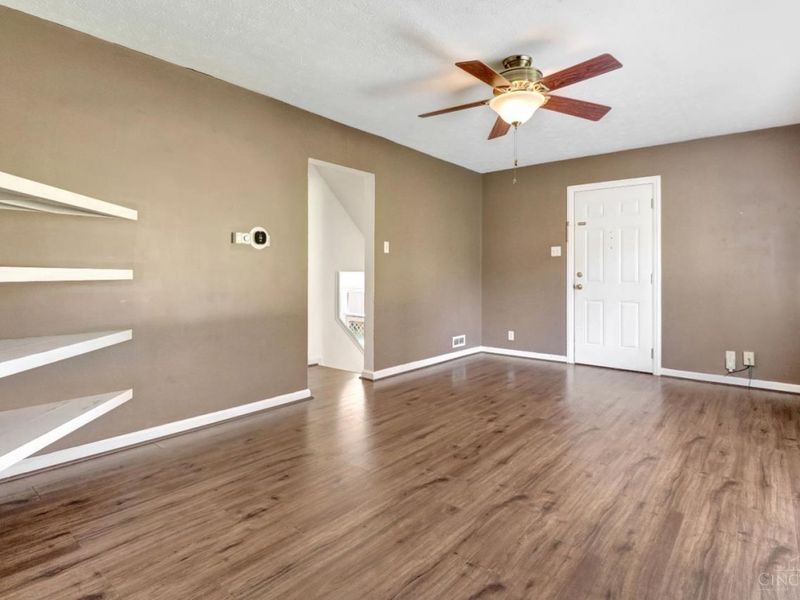 4072 West Fork Road, Green Township, OH 45247 Photo 7