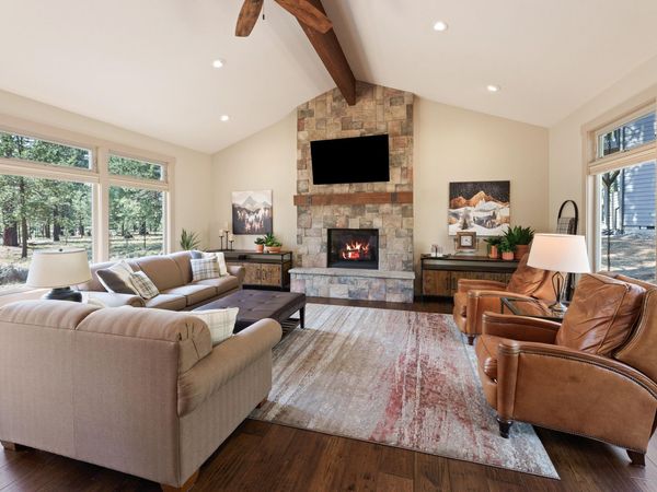 17842 Mt Hood Lane, Sunriver, OR 97707