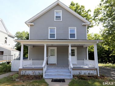 38 Main, Simsbury, CT 06081
