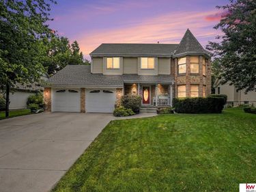 10612 Monroe Street, Omaha, NE 68127