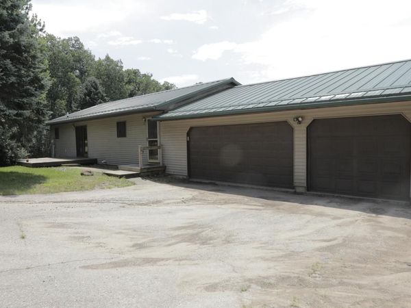 6856 Hamlet AVENUE, Sparta, WI 54656