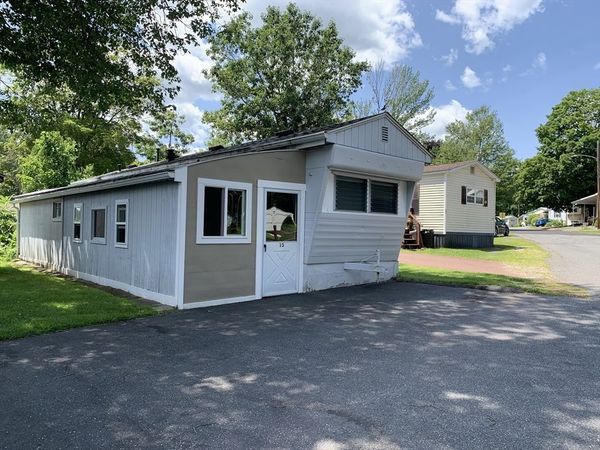 42 Adams, Unit 15, Greenfield, MA 01301