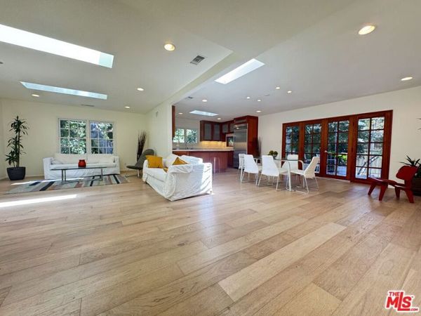 7586 Woodrow Wilson Drive , Los Angeles, CA 90046