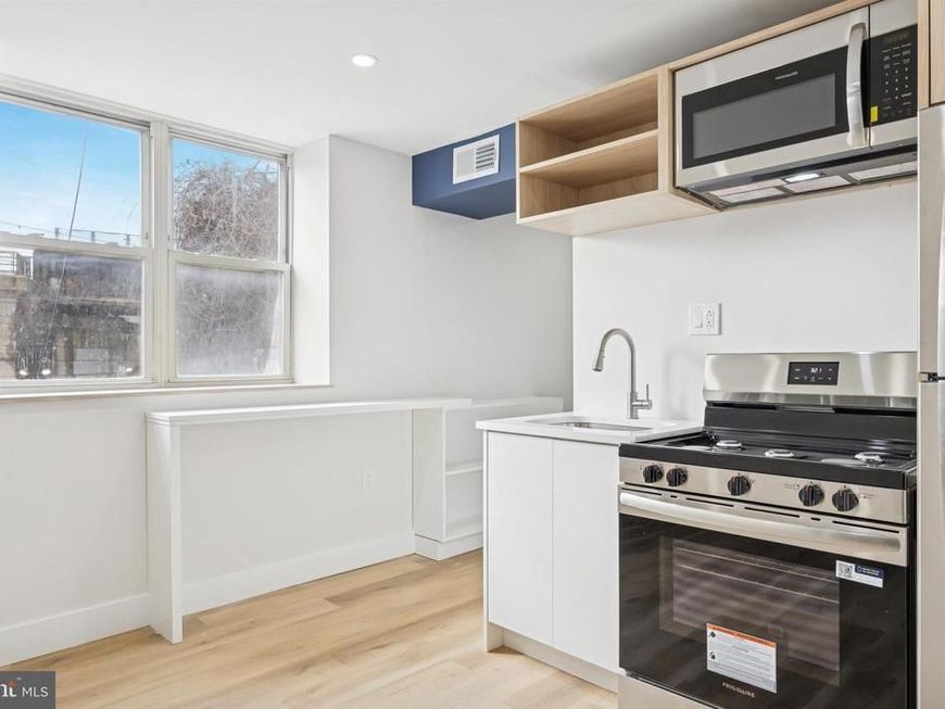 4522 Baker Street, Unit 12, Philadelphia, PA 19127 Main Photo