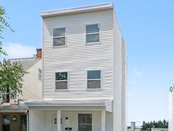 2020 BRIGGS STREET, HARRISBURG, PA 17103
