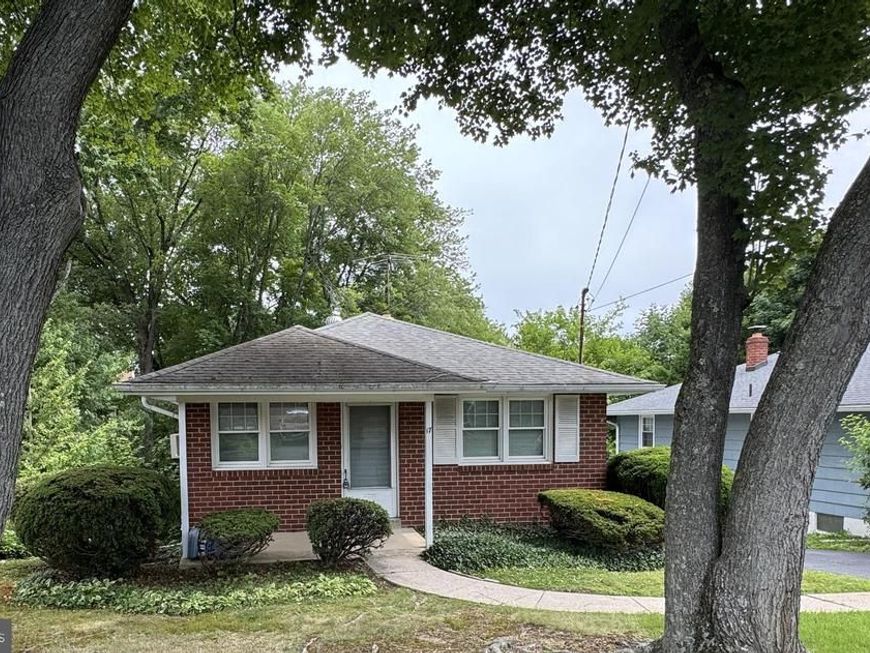 17 Walnut Road, Wallingford, PA 19086 Main Photo