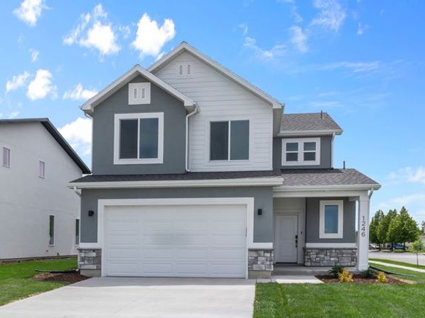 2284 W 1600 N, Unit 104, Farr West, UT 84404