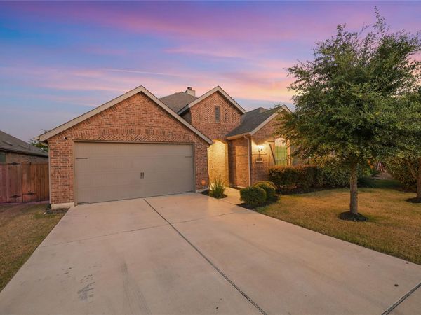 188 Nautical LOOP , Kyle, TX 78640
