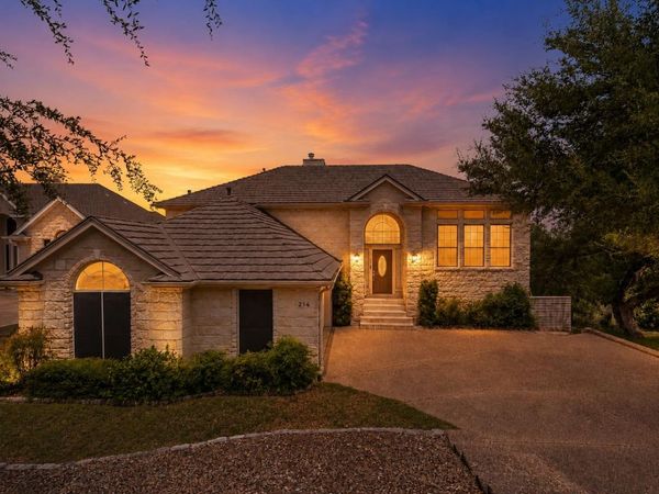 214 Golf Crest LN, Lakeway, TX 78734