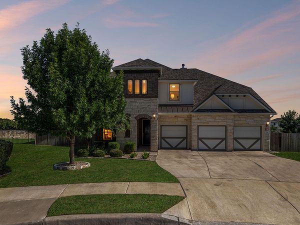 124 Redtail LN , Leander, TX 78641