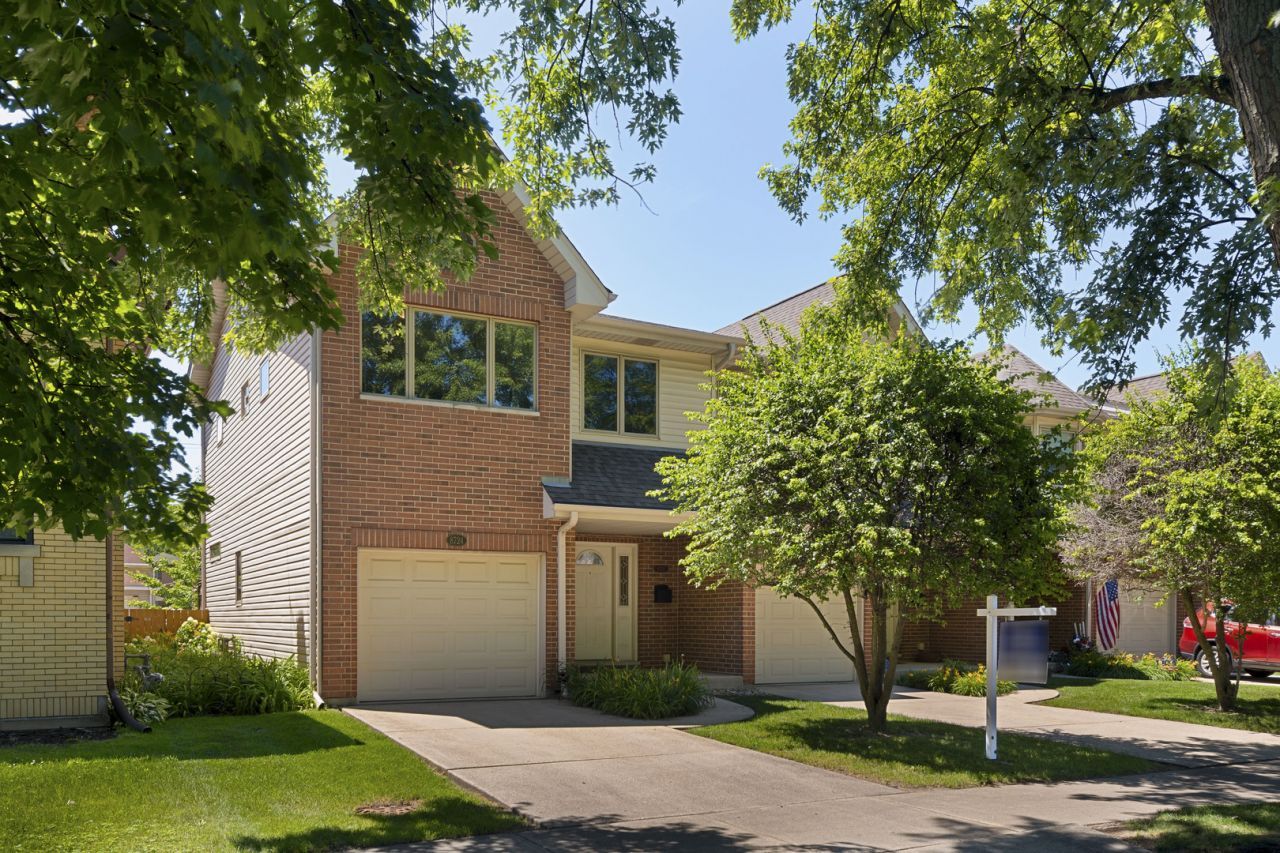Please Call For Address, Unit A, Morton Grove, IL 60053 Main Photo