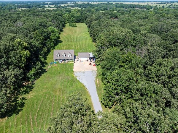 12039 Cripps Road , Gentry, AR 72734