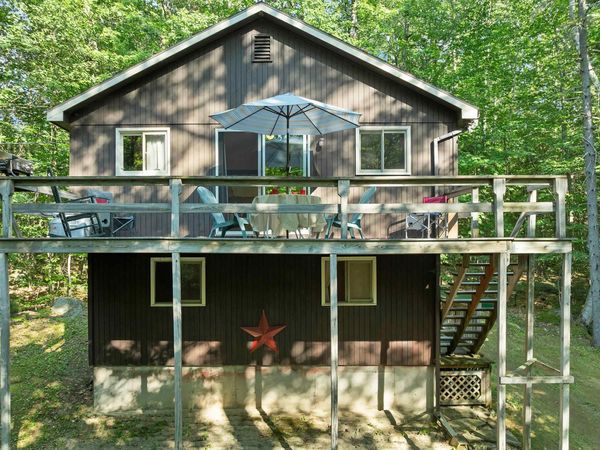 13 Valley Road, Tuftonboro, NH 03816