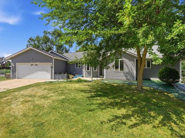 416 Stoneridge Terrace, DeForest, WI 53532