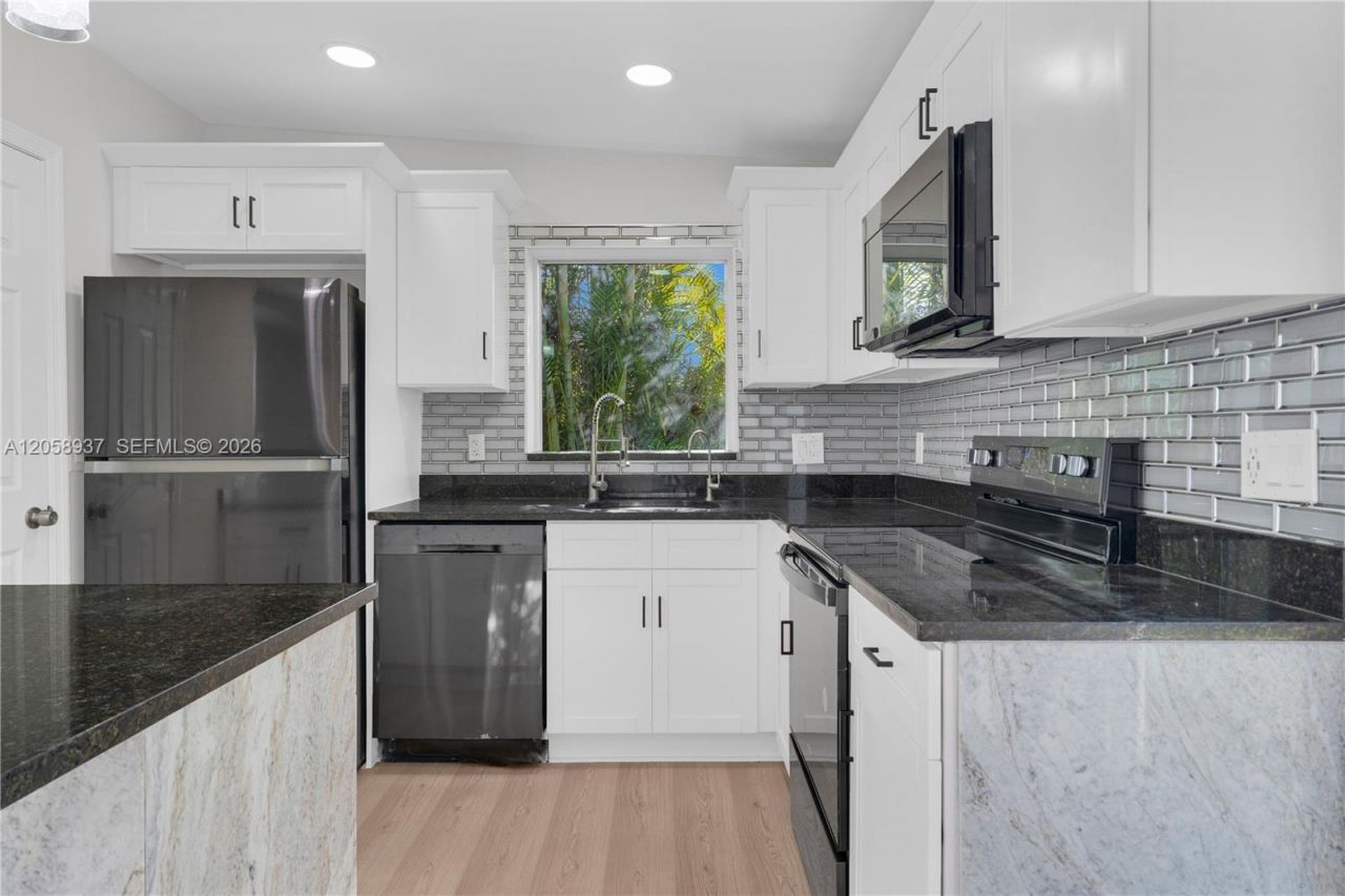 5801 NW 20th St , Margate, FL 33063 Photo