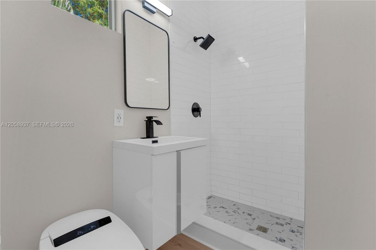 5801 NW 20th St , Margate, FL 33063 Photo