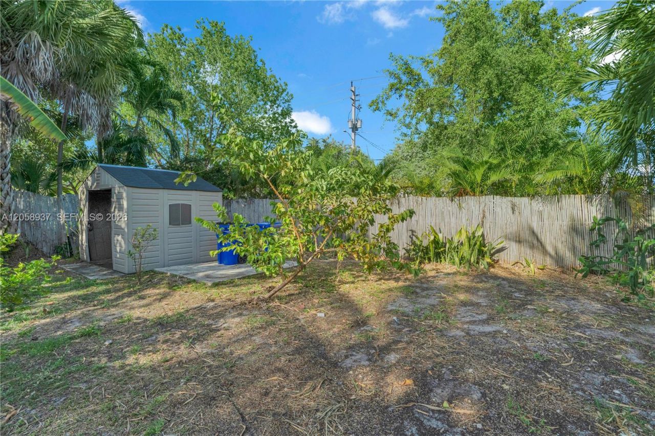 5801 NW 20th St , Margate, FL 33063 Photo