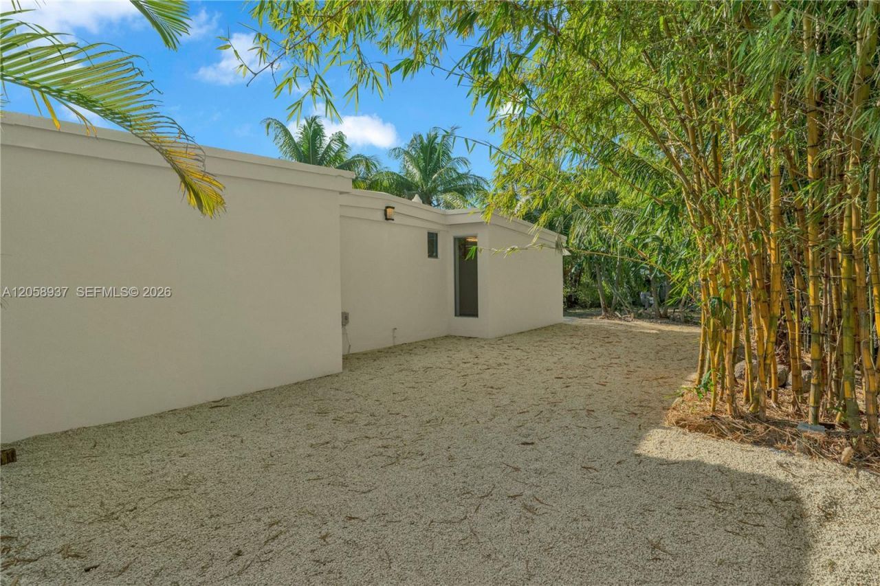 5801 NW 20th St , Margate, FL 33063 Photo
