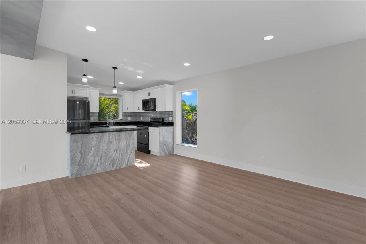 5801 NW 20th St , Margate, FL 33063 Photo