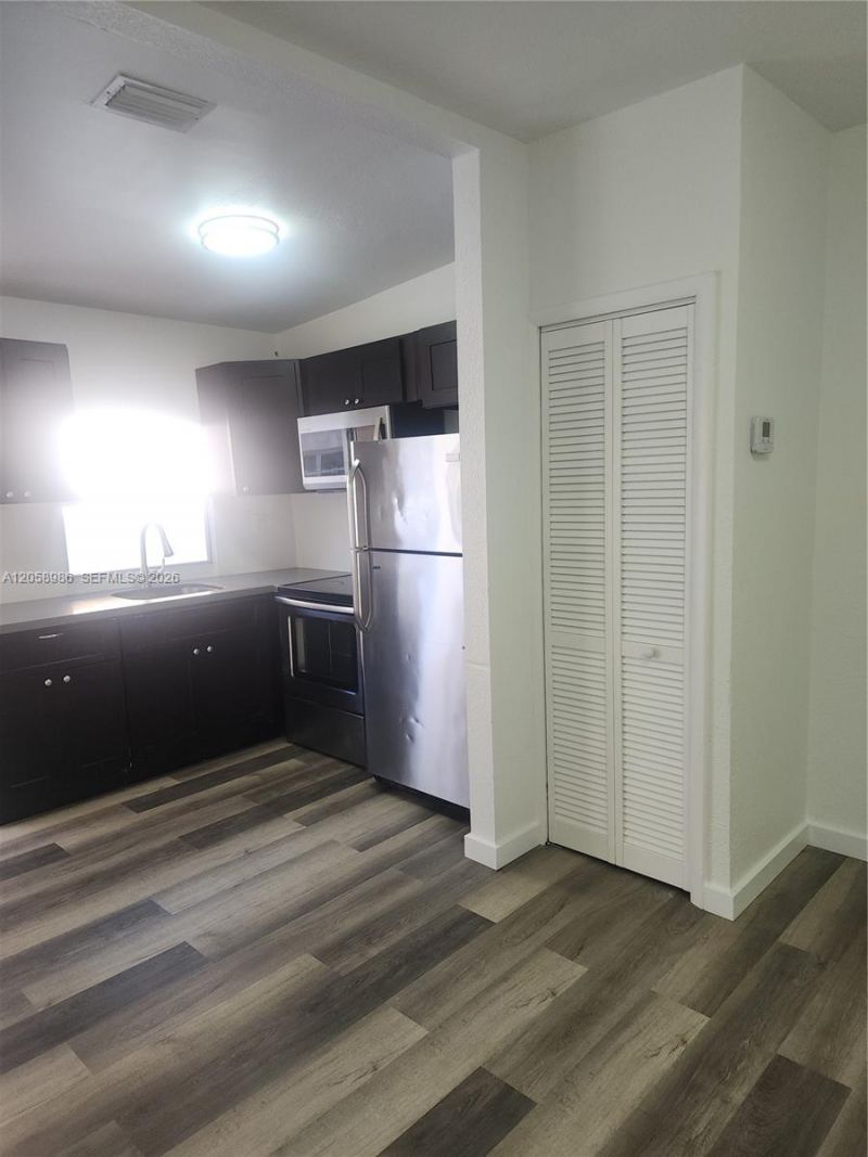 1726 SW 25th Ave , Unit B, Miami, FL 33145 Photo