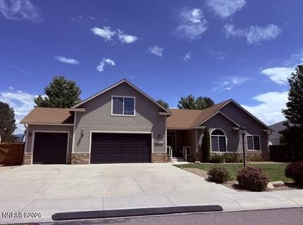 2911 La Cresta Circle, Minden, NV 89423 Photo