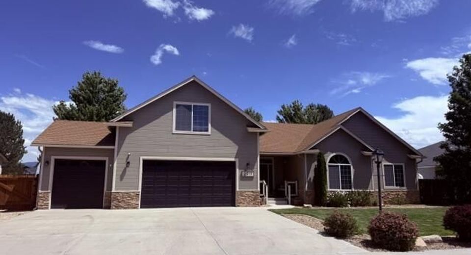2911 La Cresta Circle, Minden, NV 89423 Photo