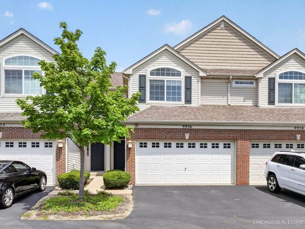9956 Cummings Street, Huntley, IL 60142