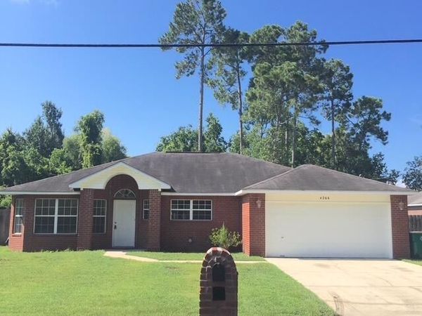 4266 Lancaster Drive, Niceville, FL 32578
