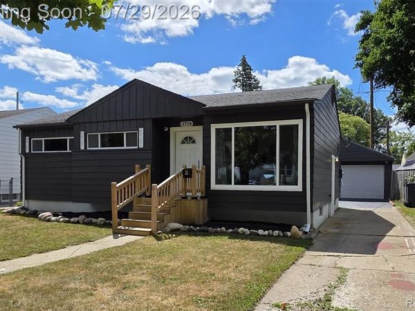 3718 Woodrow Avenue, Flint, MI 48506