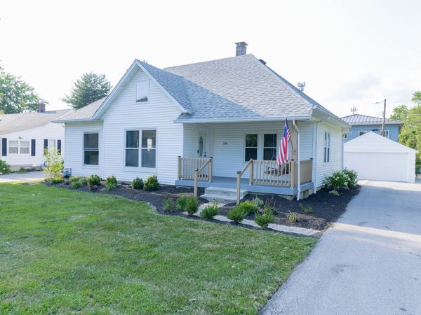 138 South Street, Southport, IN 46227