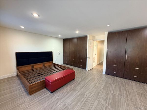 3321 Farrington Street , Unit 2nd FL, Flushing, NY 11354
