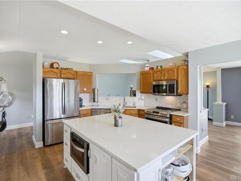 2396 Ferndown Drive, Miami Township, OH 45342 Photo 8