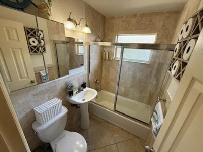 2713 NE 33rd Avenue, Unit 1-2, Fort Lauderdale, FL 33308 Photo