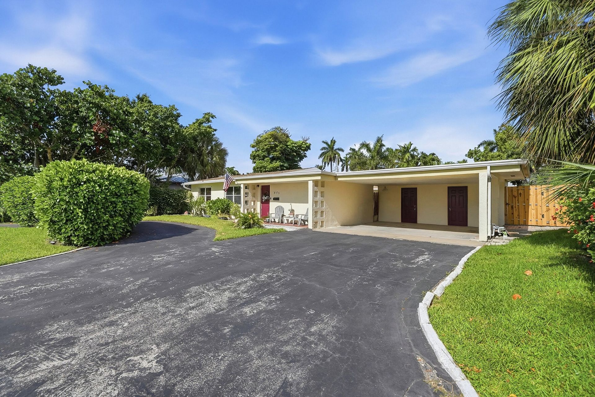 2713 NE 33rd Avenue, Unit 1-2, Fort Lauderdale, FL 33308 Photo