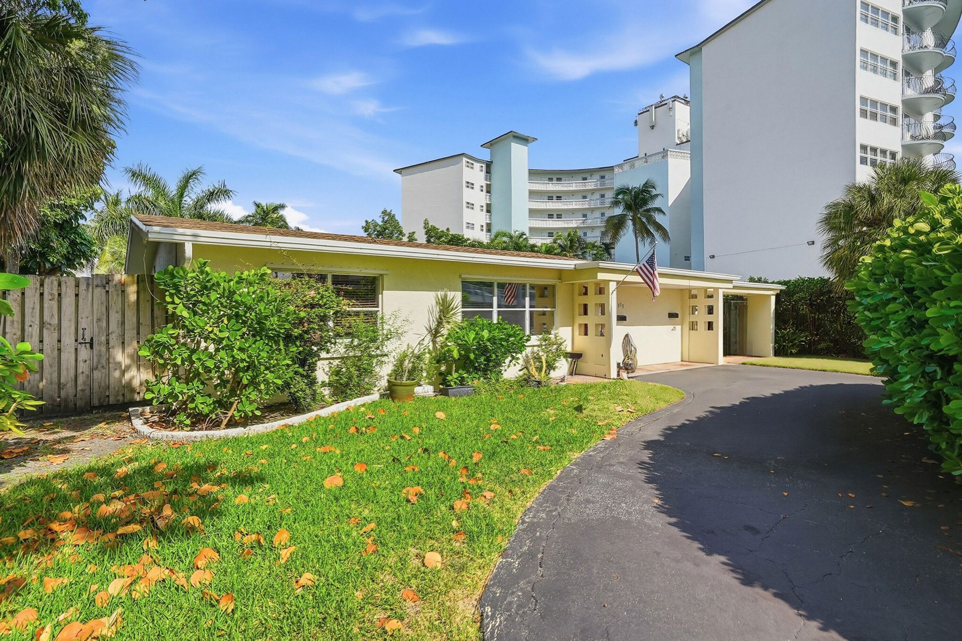 2713 NE 33rd Avenue, Unit 1-2, Fort Lauderdale, FL 33308 Photo