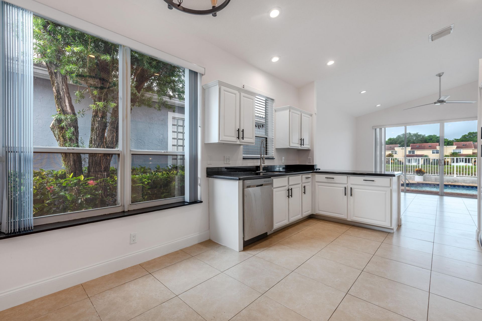 23390 Torre Circle, Boca Raton, FL 33433 Photo