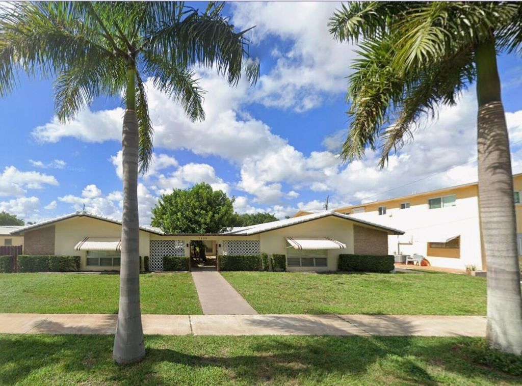 3609 Polk Street, Unit Apt 2, Hollywood, FL 33021 Photo