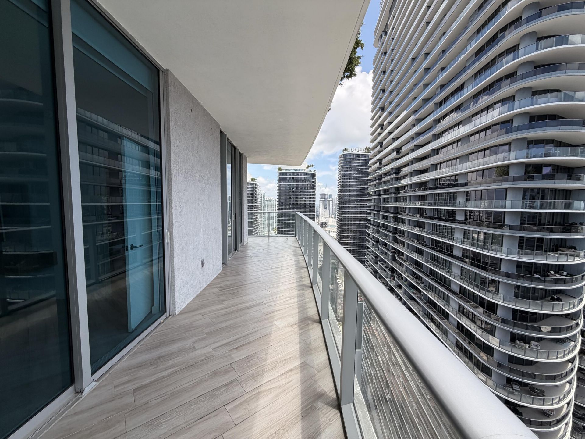 1100 S Miami Avenue, Unit 4210, Miami, FL 33130 Photo