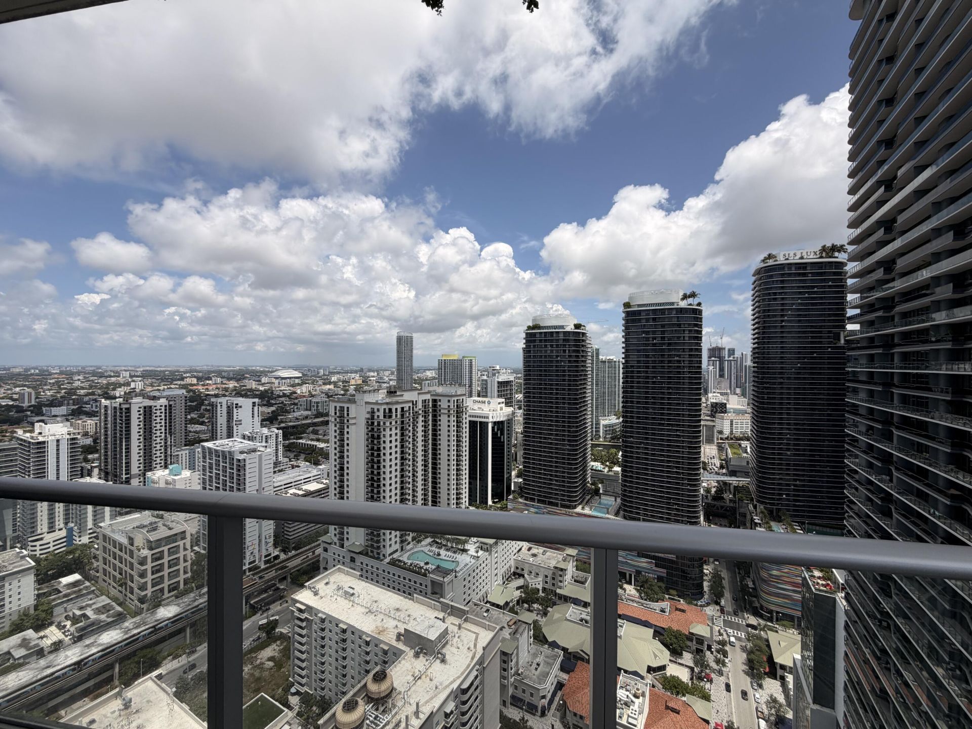 1100 S Miami Avenue, Unit 4210, Miami, FL 33130 Photo